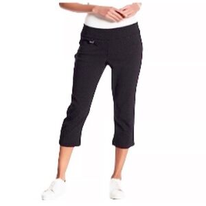 🛑 6/$25 Philosophy Pull-On Tummy Control Slimming Crop Pants
